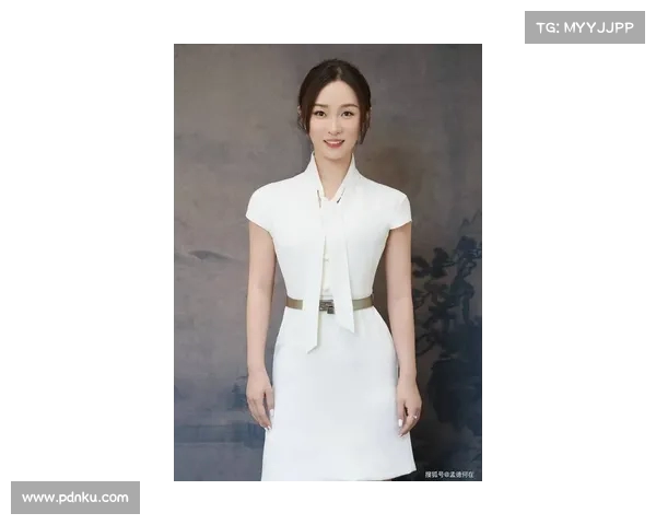 霍思燕出席活动,皱巴巴衣服搭配印第安纹,显老态引关注(霍思燕日常穿搭) 霍思燕出席活动,皱巴巴衣服搭配印第安纹,显老态引关注(霍思燕日常穿搭)
