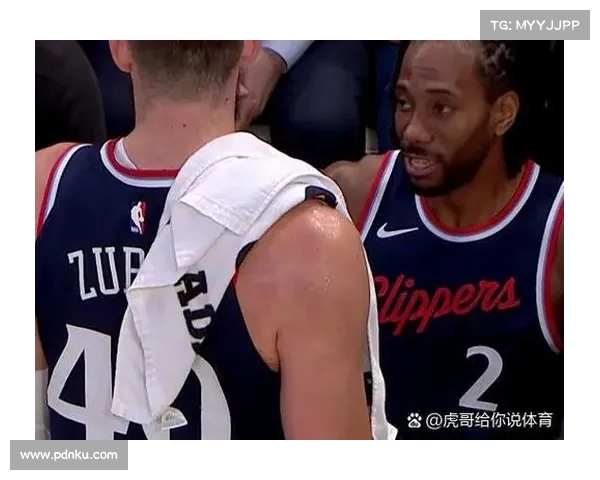快船队主场气氛火爆,战胜对手 快船队主场气氛火爆,战胜对手